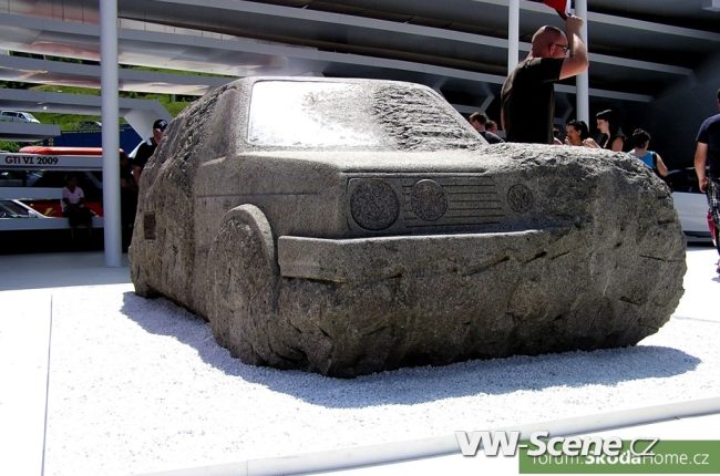 Vzpomínka na 30. setkání GTI u jezera Wörthersee