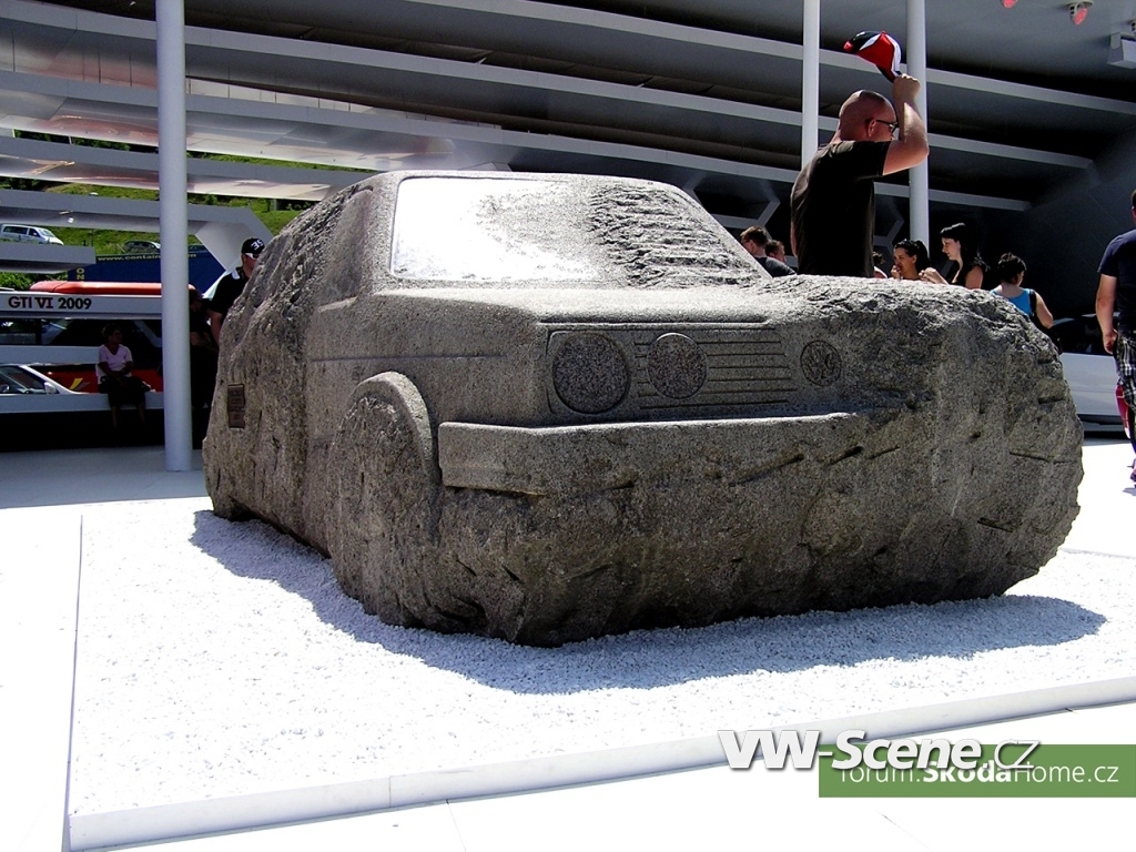 Vzpomínka na 30. setkání GTI u jezera Wörthersee