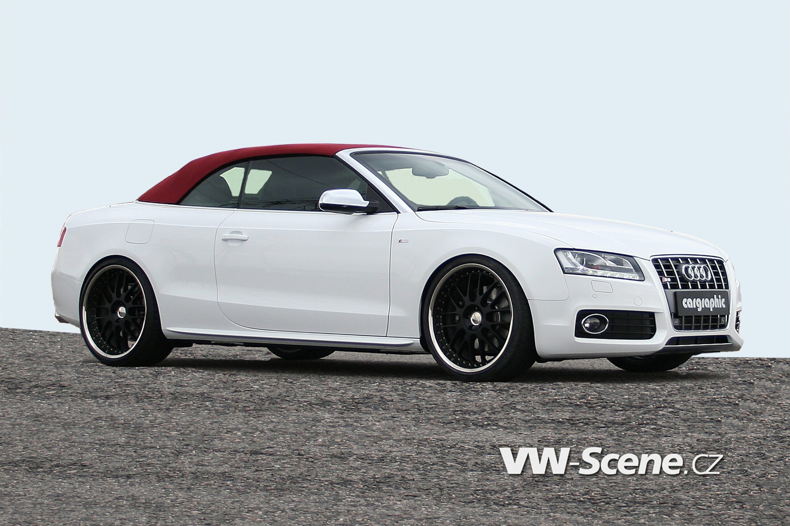 Cargraphic  a  Audi S5 Cabriolet s motorem V6