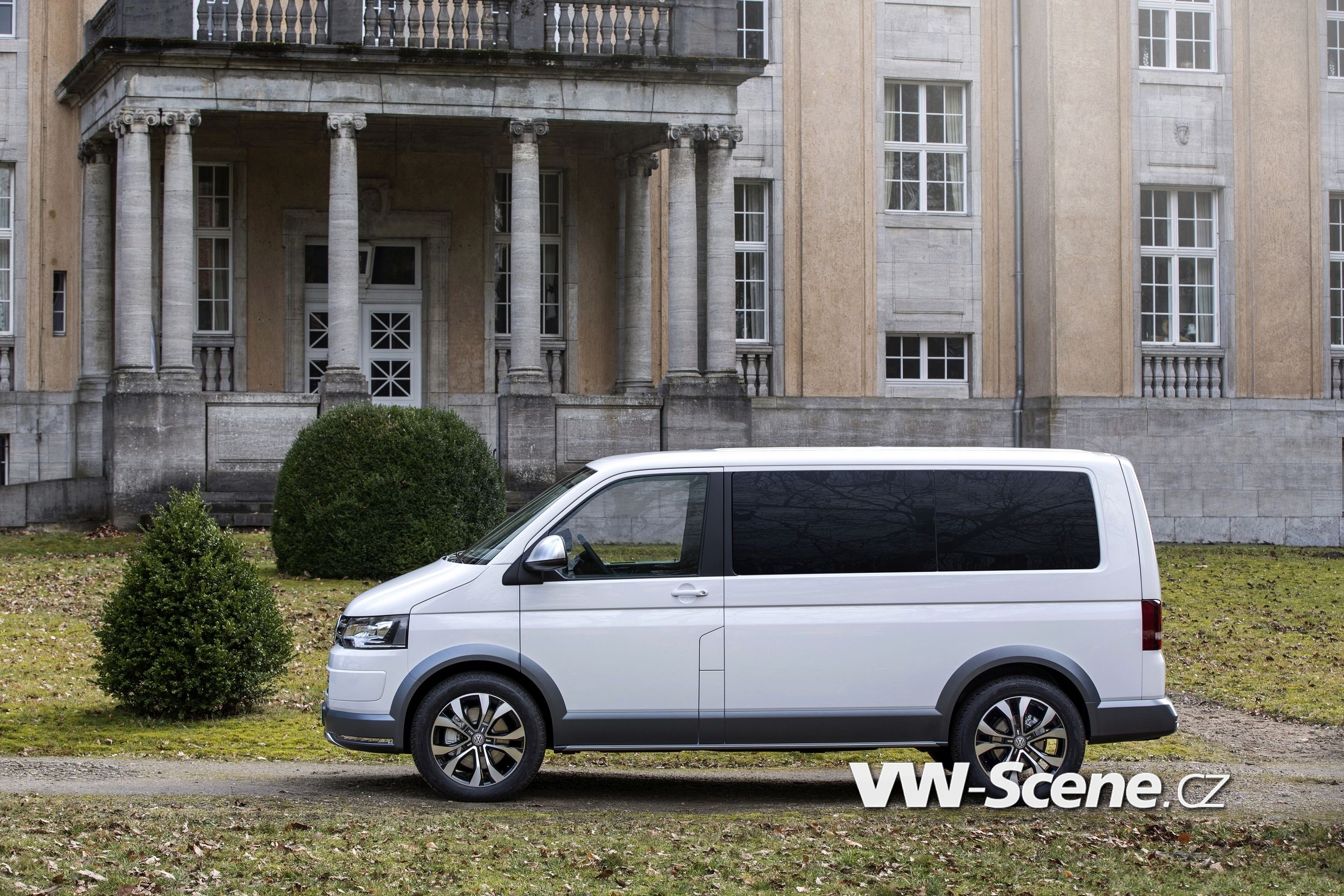 Světová premiéra pro suverénní Multivan Alltrack