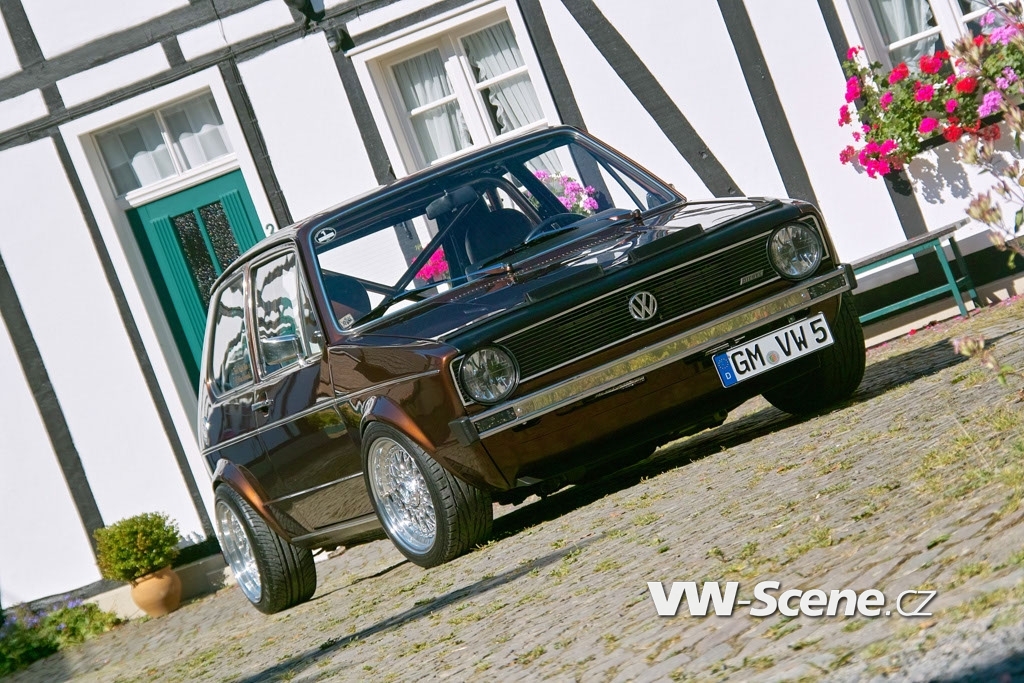 VW Golf I Chocolate Brown 1983