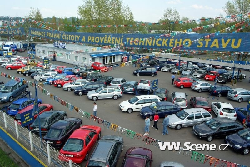 AAA Auto ve ztrátě 32,4 milionu eur, což je o 4,4 milionu eur více, než ukazovaly předběžné výsledky