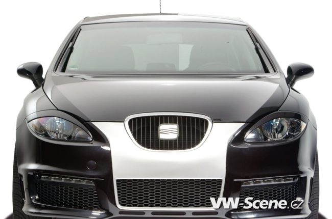 Leon s vizáží Golfu GTI a Audi S6