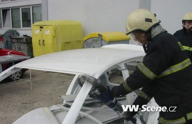 Volkswagen zahájil spolupráci s Hasičským záchranným sborem ČR