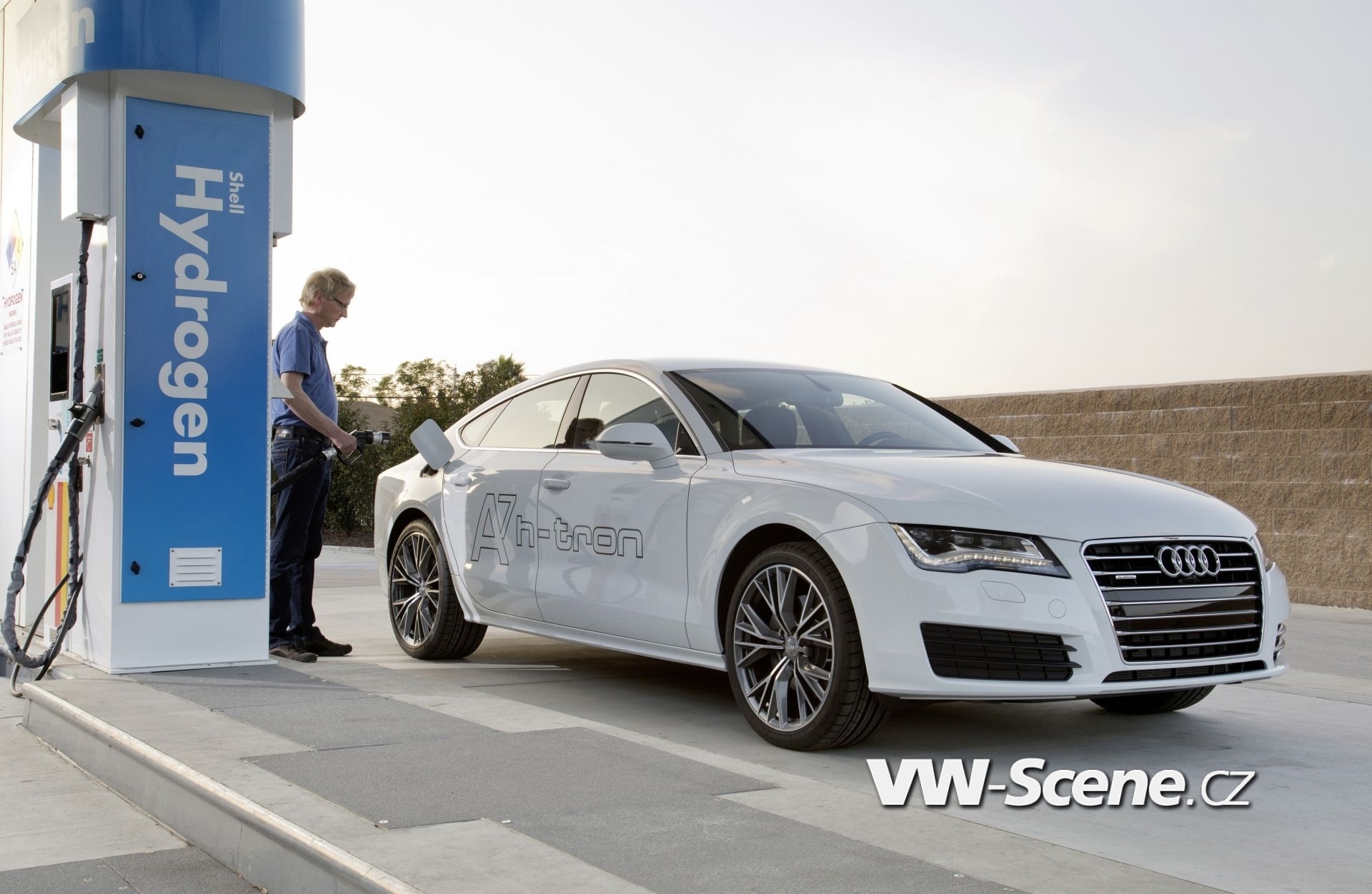 Audi zakoupilo patenty na palivové články od společnosti Ballard Power Systems