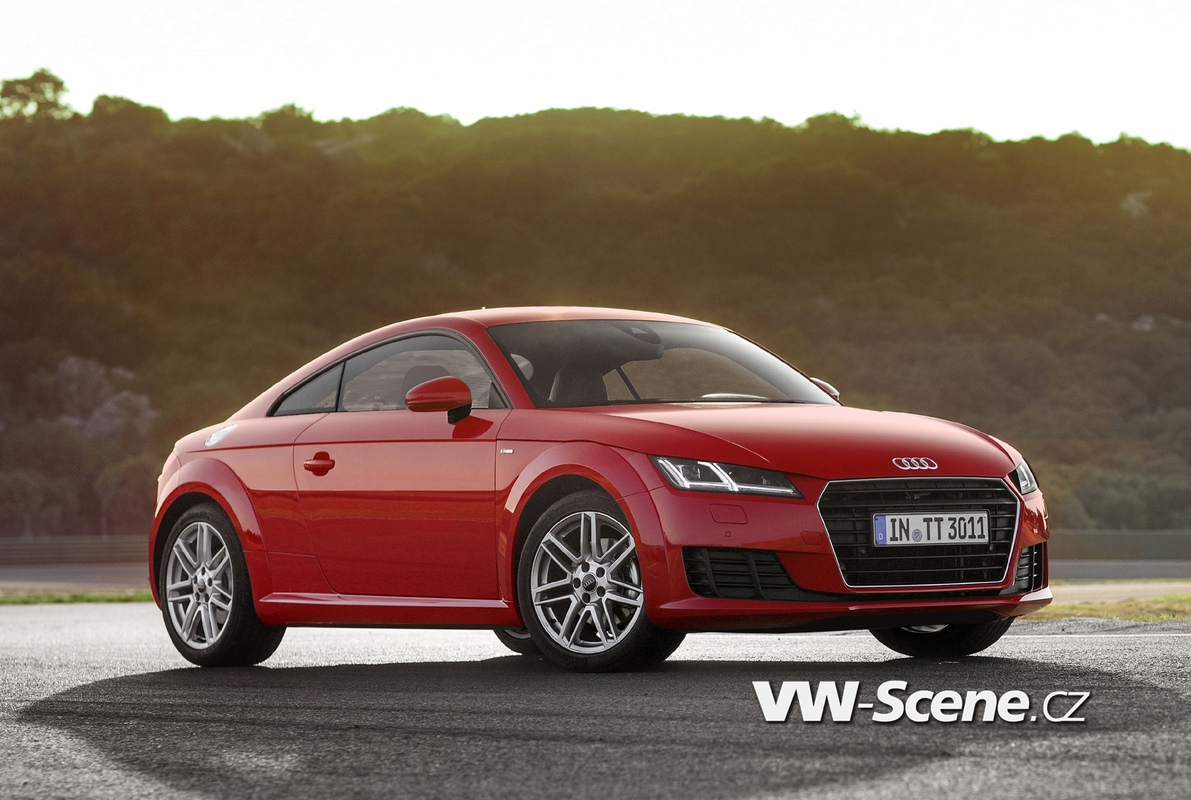 Audi TT 1.8 TFSI: Sportovní vůz v kompaktním formátu