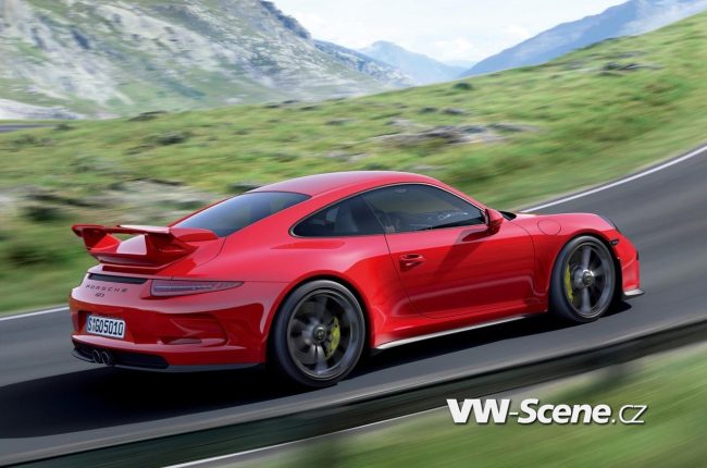 Zpět v čase s novým Porsche 911