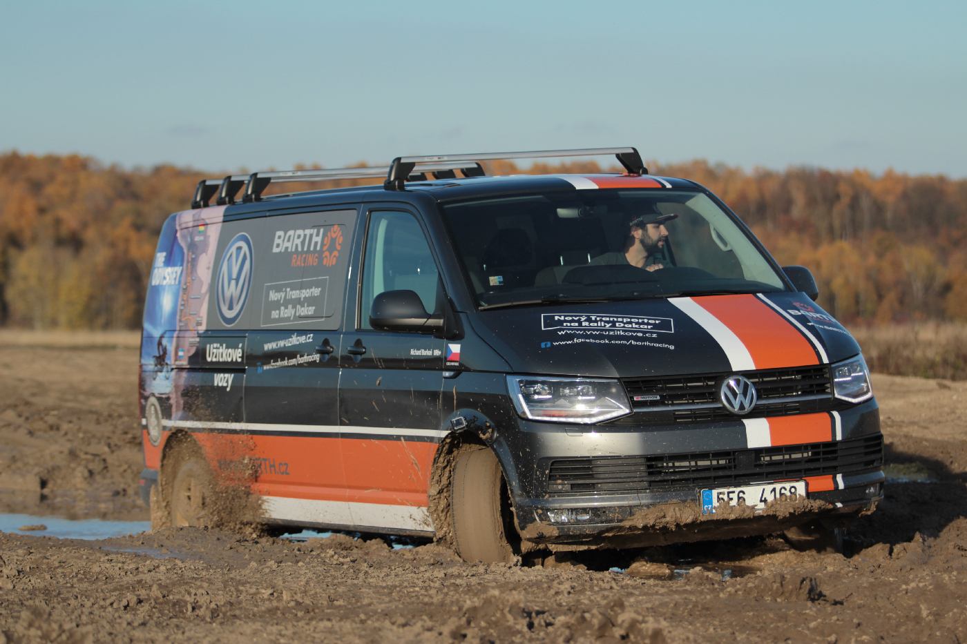 Volkswagen Transporter T6 míří na Rallye Dakar 2016