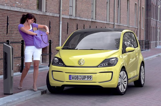 Volkswagen vyvíjí dostupný elektromobil