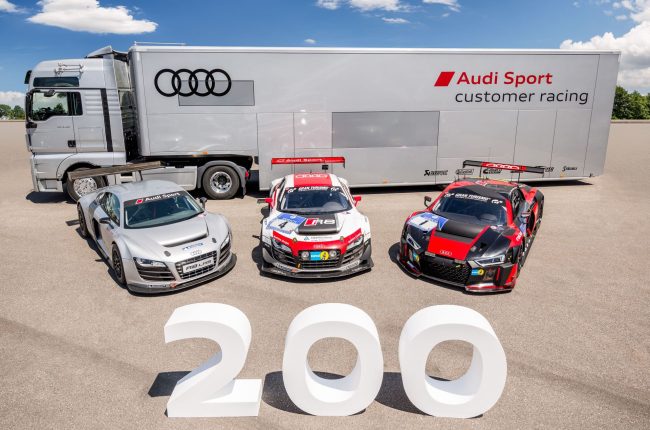 Značka Audi vyrobila již dvoustý závodní vůz R8 LMS