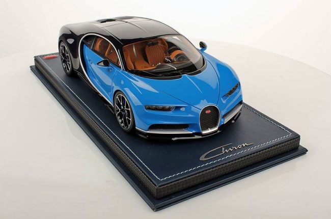 Naprosto věrný model Chironu