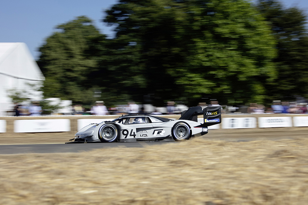 Volkswagen I.D. R Pikes Peak v Goodwoodu
