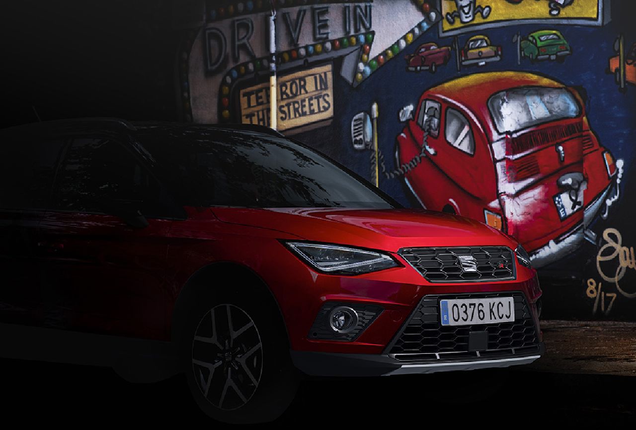 Nový SEAT Arona TGI oslaví světovou premiéru na Pařížském autosalonu