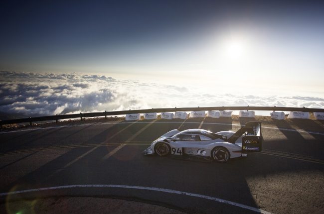 Volkswagen ID. R se postaví znovu na start